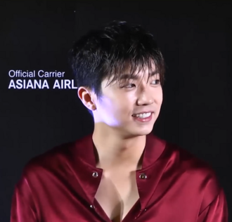 Jang Wooyoung